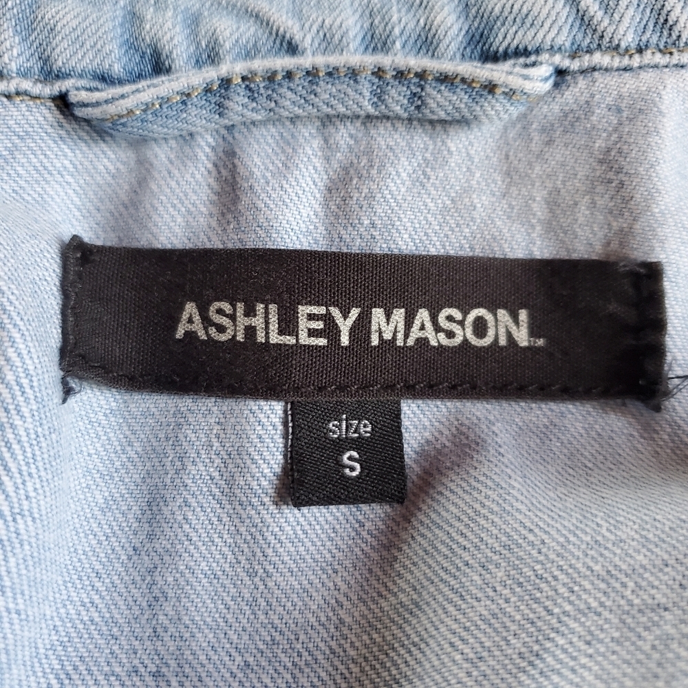 Ashley Mason Embroidered Distressed Denim Blue Jacket Trucker Small Button-up - Picture 5 of 9